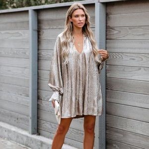 NWT Vici New Year’s Resolution Metallic Dress - L
